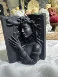 Medusa in a book