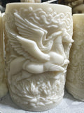 Pegasus round candle