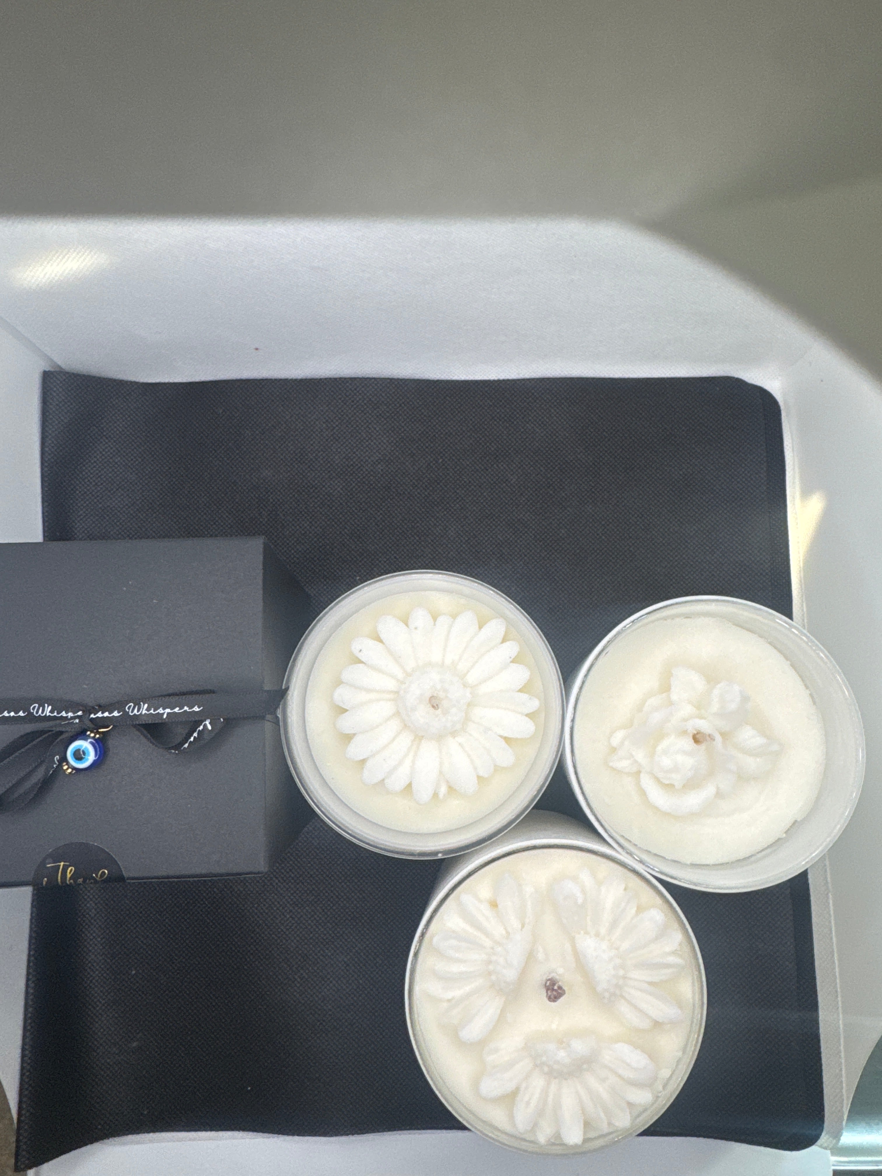 Triple Scented Soy Wax Candle: Free Car Diffuser