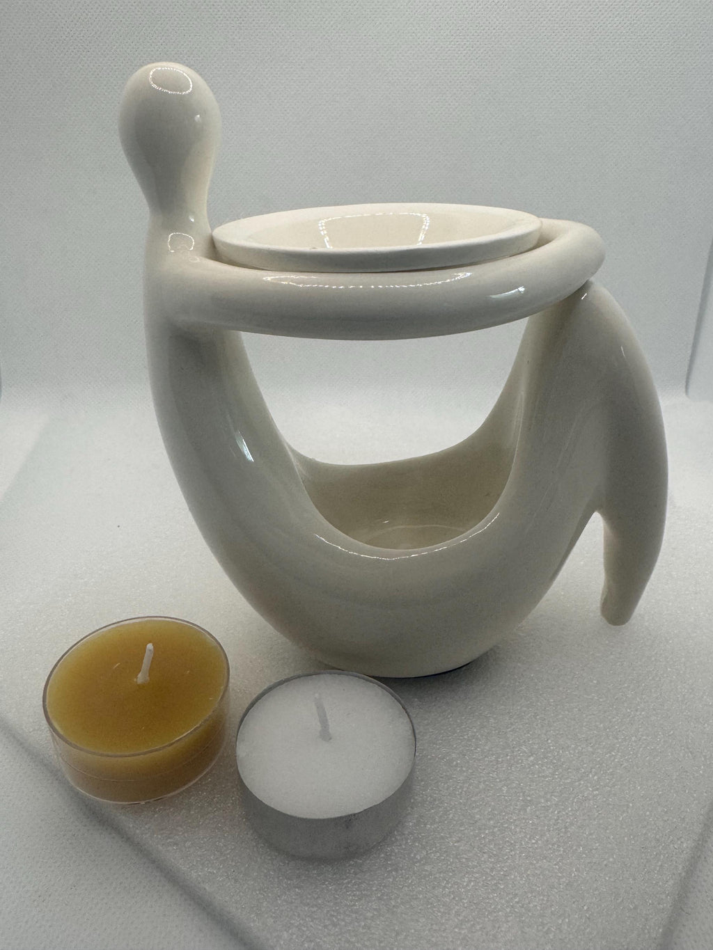 Elegant Candle Melts Burner Set: Beeswax Candles & Organic Fragrance