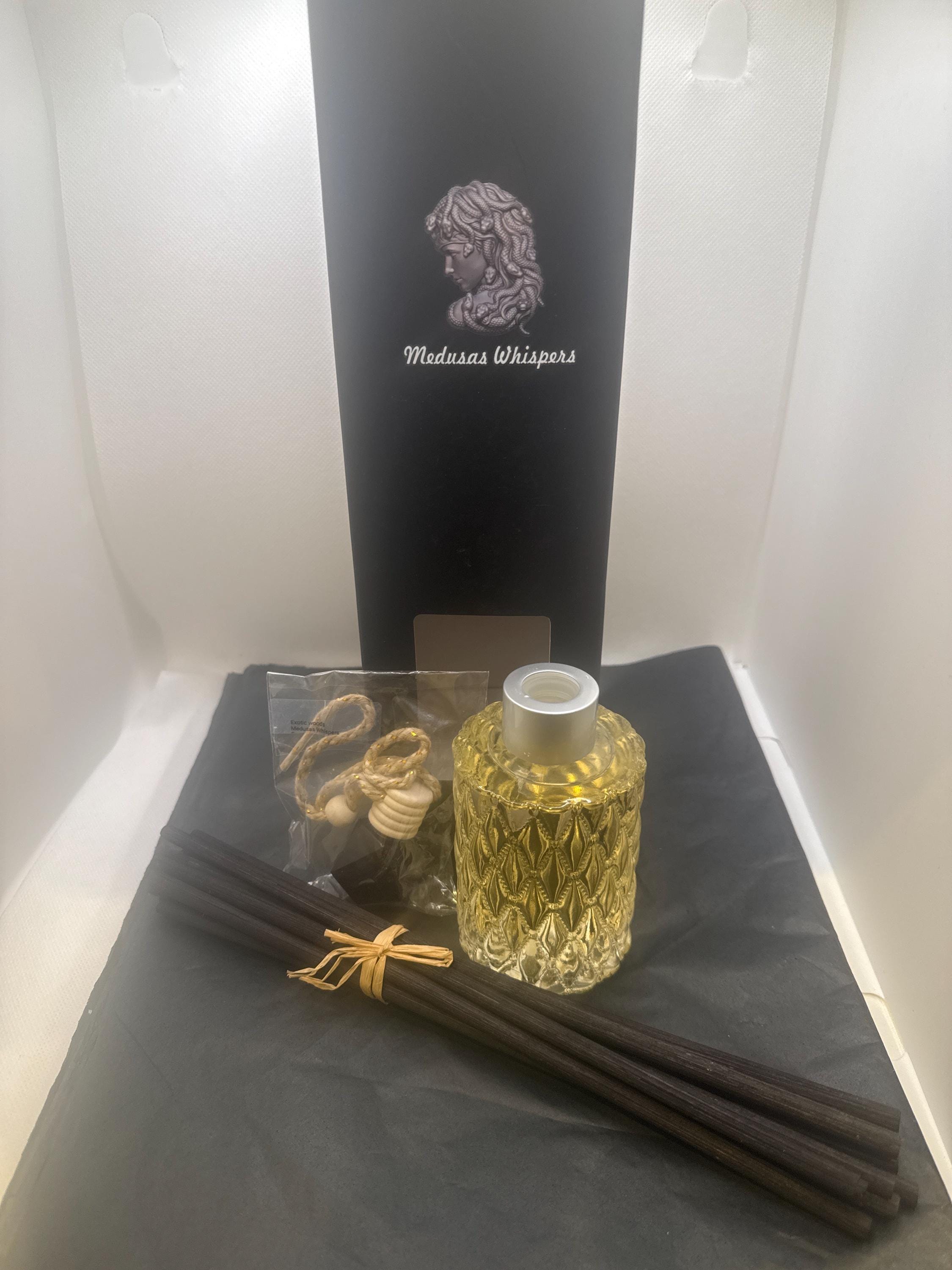 Medusa Reed Diffuser Set: 250ml Glass Bottle + Car Diffuser