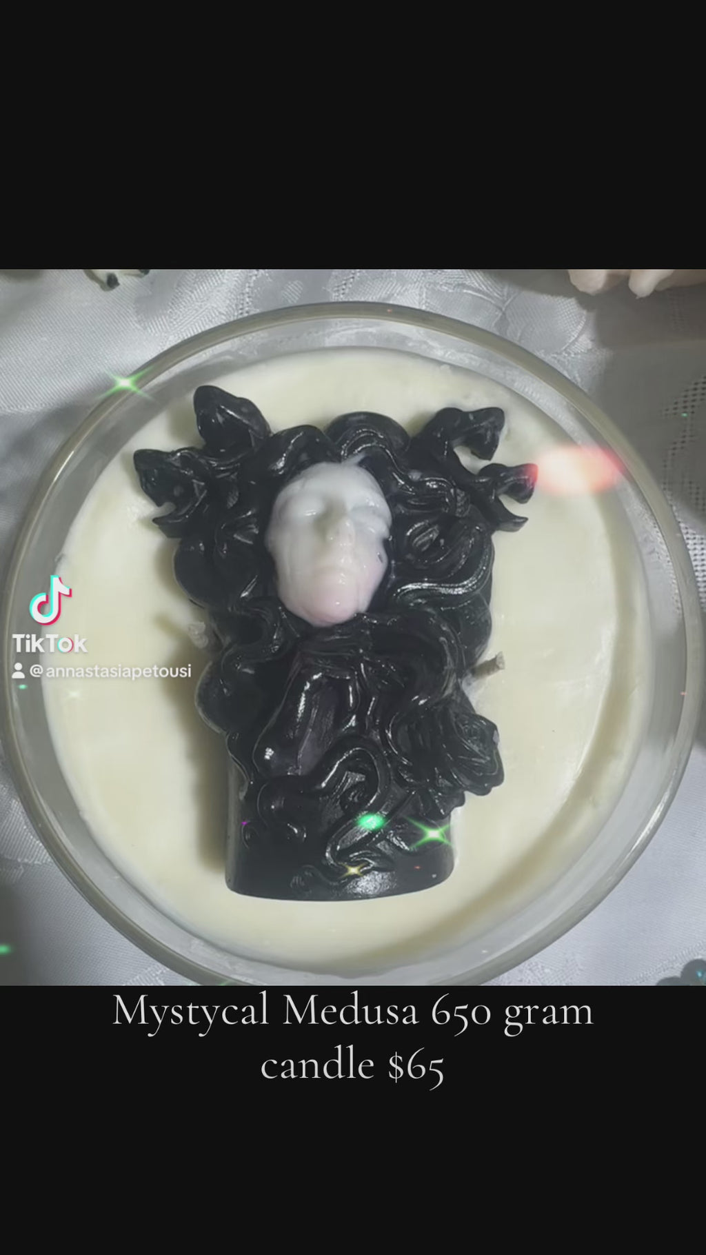 Mystical Medusa 650 gram soy wax candle